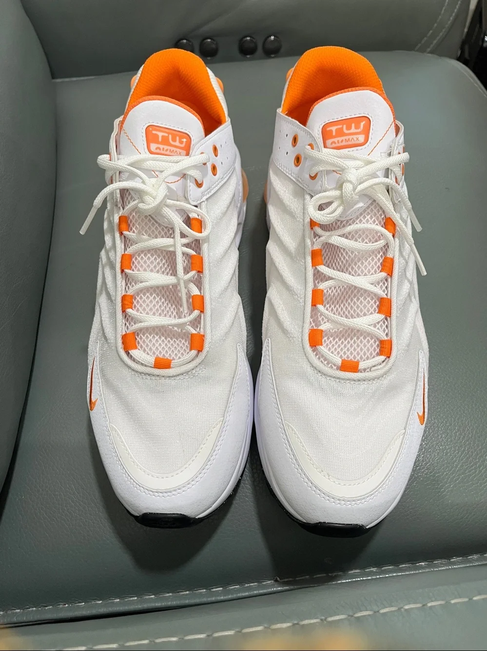 Nike Air max TW White and Orange Running Sneakers
